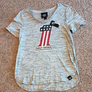 Harley-Davidson Museum Women's SmallT-Shirt with Red and Blue Graphic New